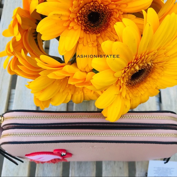 Kate spade camera by the pool flamingo crossbody - Picture 4 of 8